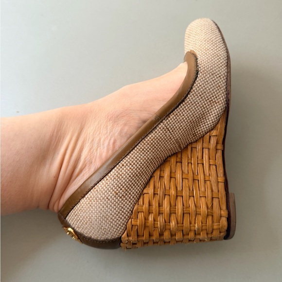 Tory Burch Brown and Cream Woven Wedges - Picture 10 of 15